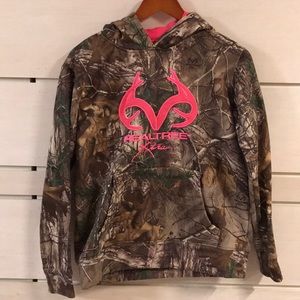 Realtree Xtra camo girls hoodie size M